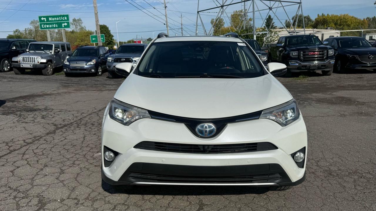 2017 Toyota RAV4 LIMITED  - Photo #8