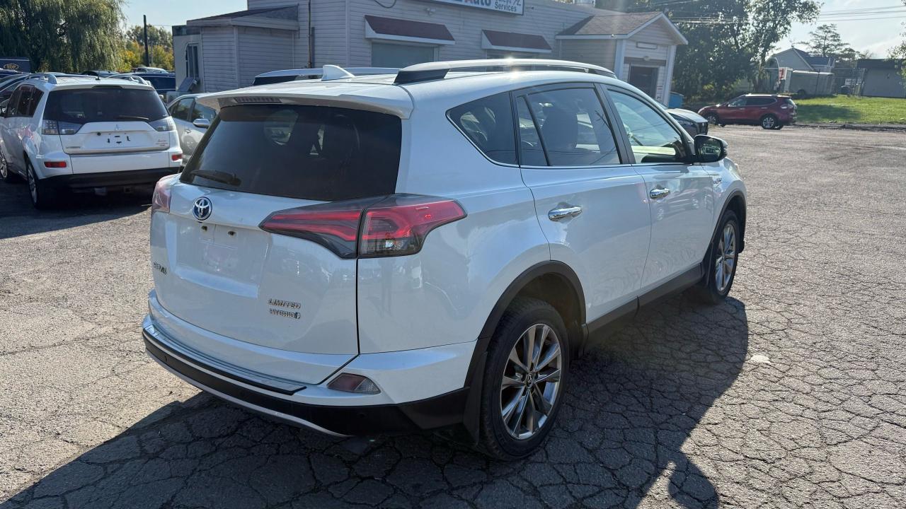 2017 Toyota RAV4 LIMITED  - Photo #5