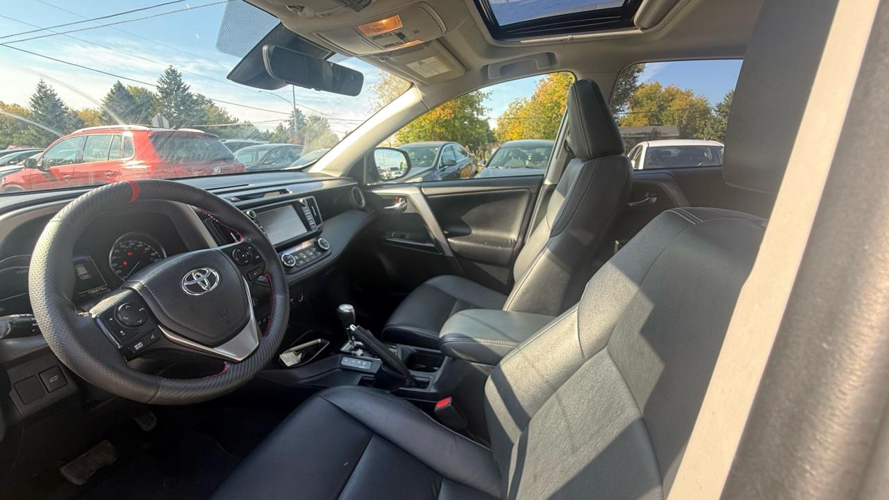 2017 Toyota RAV4 LIMITED  - Photo #10