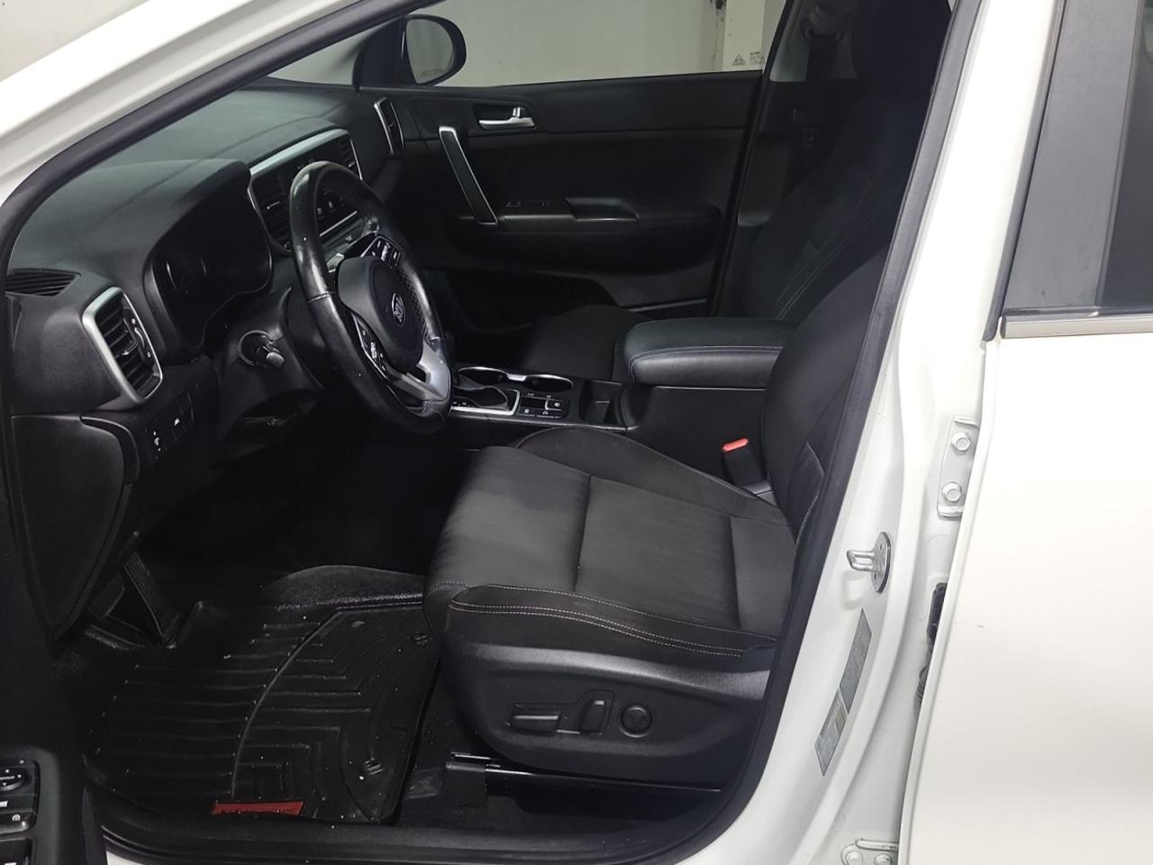 2020 Kia Sportage AWD Photo