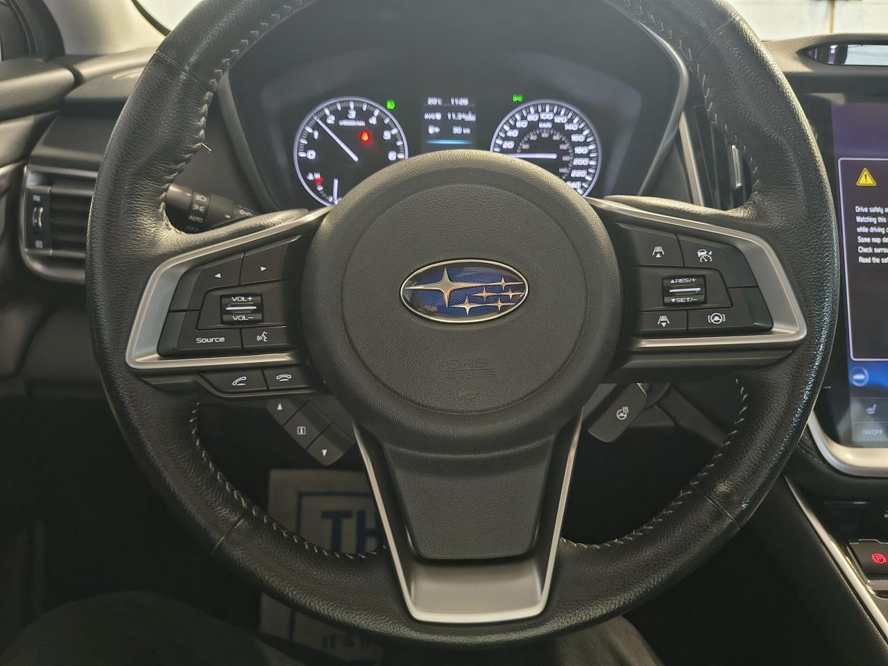 2022 Subaru Outback Limited XT Photo0