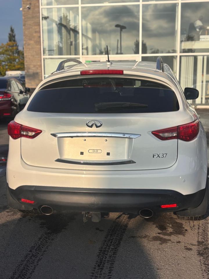 2013 Infiniti FX37 Limited Edition - Photo #6
