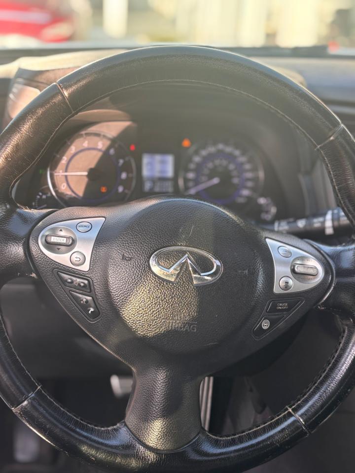 2013 Infiniti FX37 Limited Edition - Photo #3