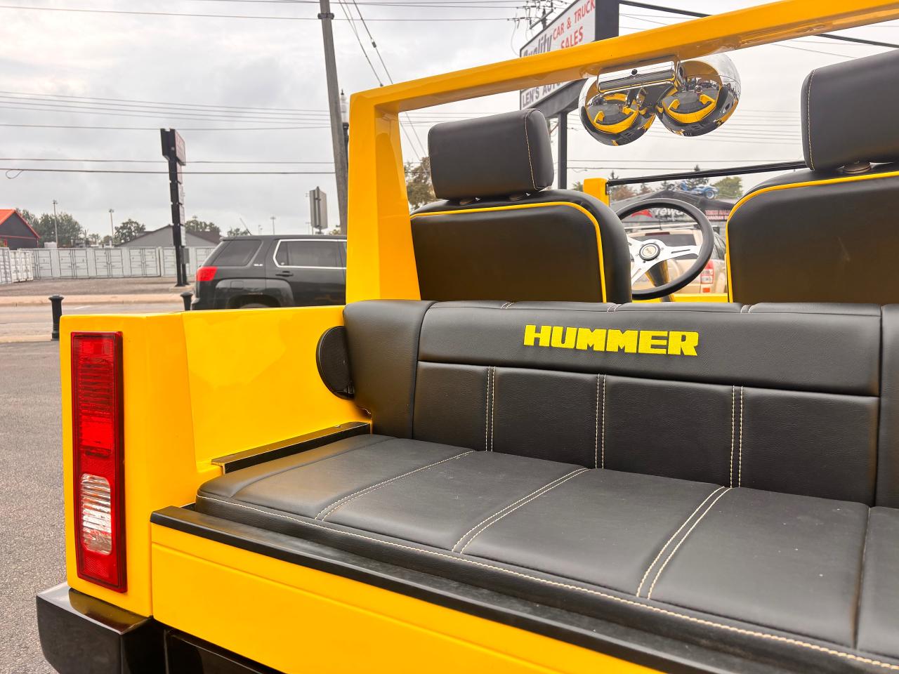 2007 Hummer H3 YELLOW, HUMMER GOLF CART! Photo