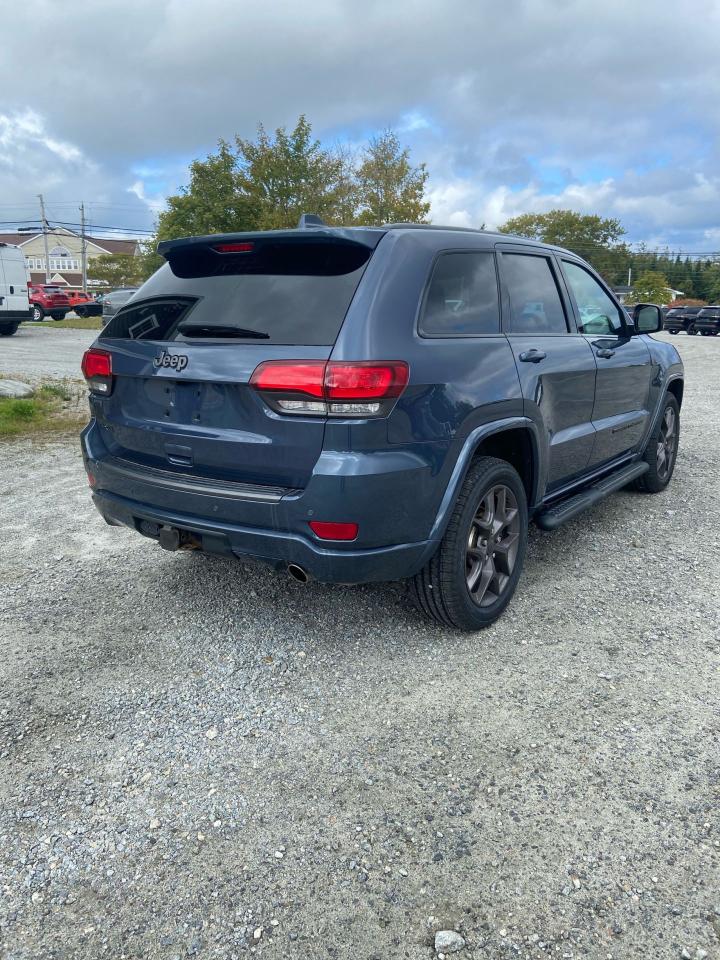 2021 Jeep Grand Cherokee 80th Anniversary Edition Photo4