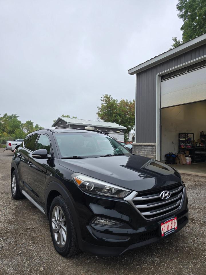 2017 Hyundai Tucson AWD 4DR 2.0L LUXURY - Photo #1