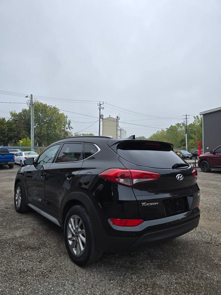 2017 Hyundai Tucson AWD 4DR 2.0L LUXURY - Photo #10