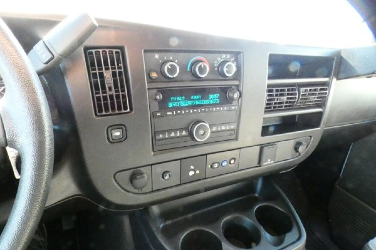 2023 Chevrolet Express 3500 CARGO VAN ext. w/cloth seats, Rear View Mirror BUC - Photo #14