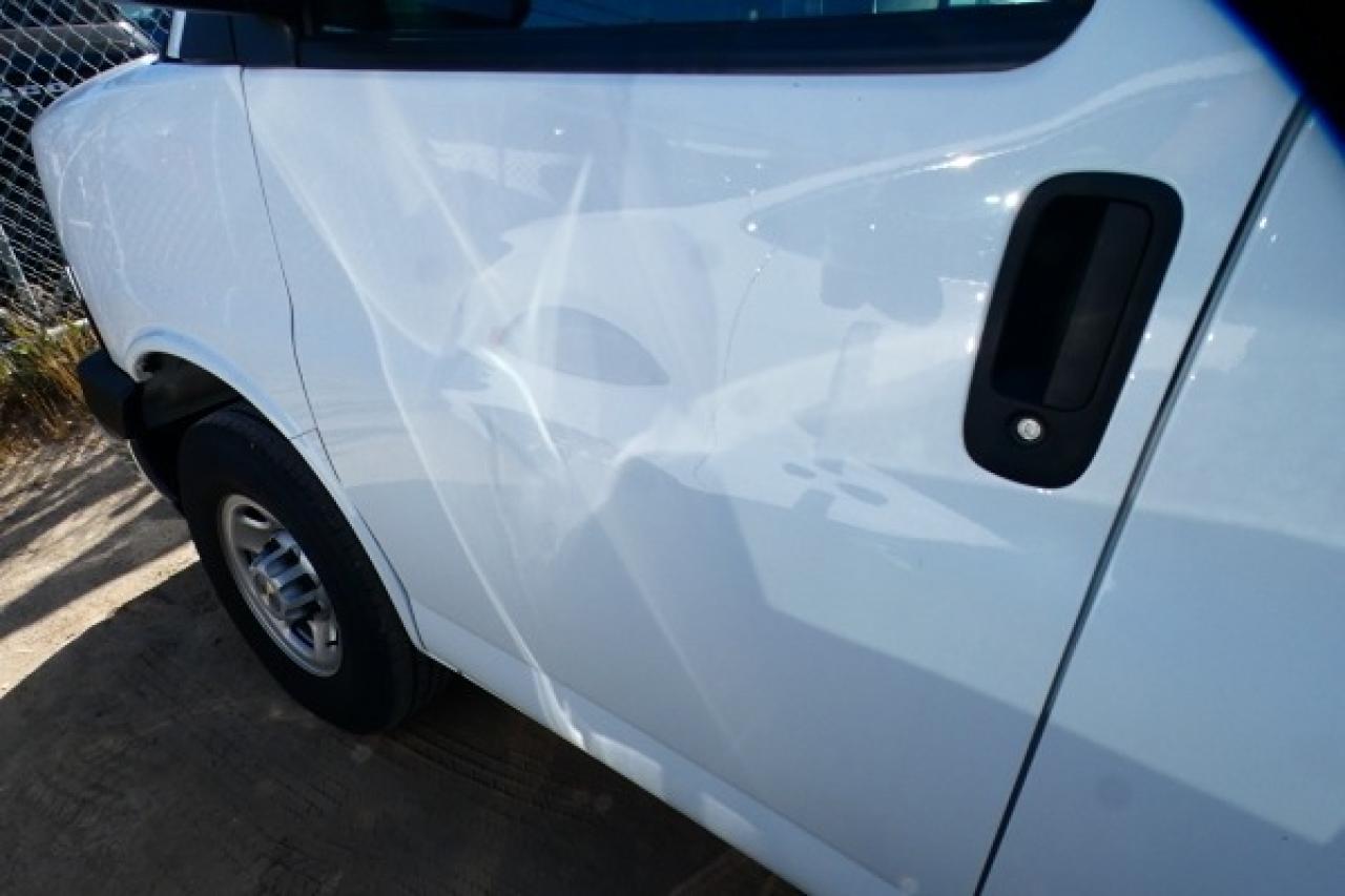 2023 Chevrolet Express 3500 CARGO VAN ext. w/cloth seats, Rear View Mirror BUC - Photo #28
