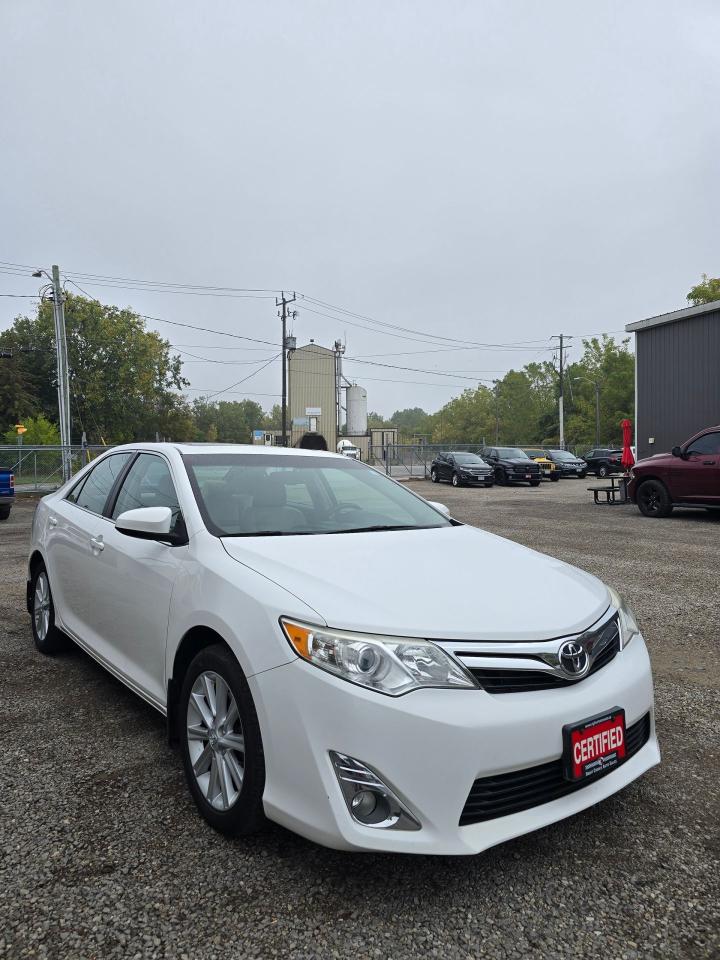 2014 Toyota Camry 4dr Sdn I4 Auto - Photo #5