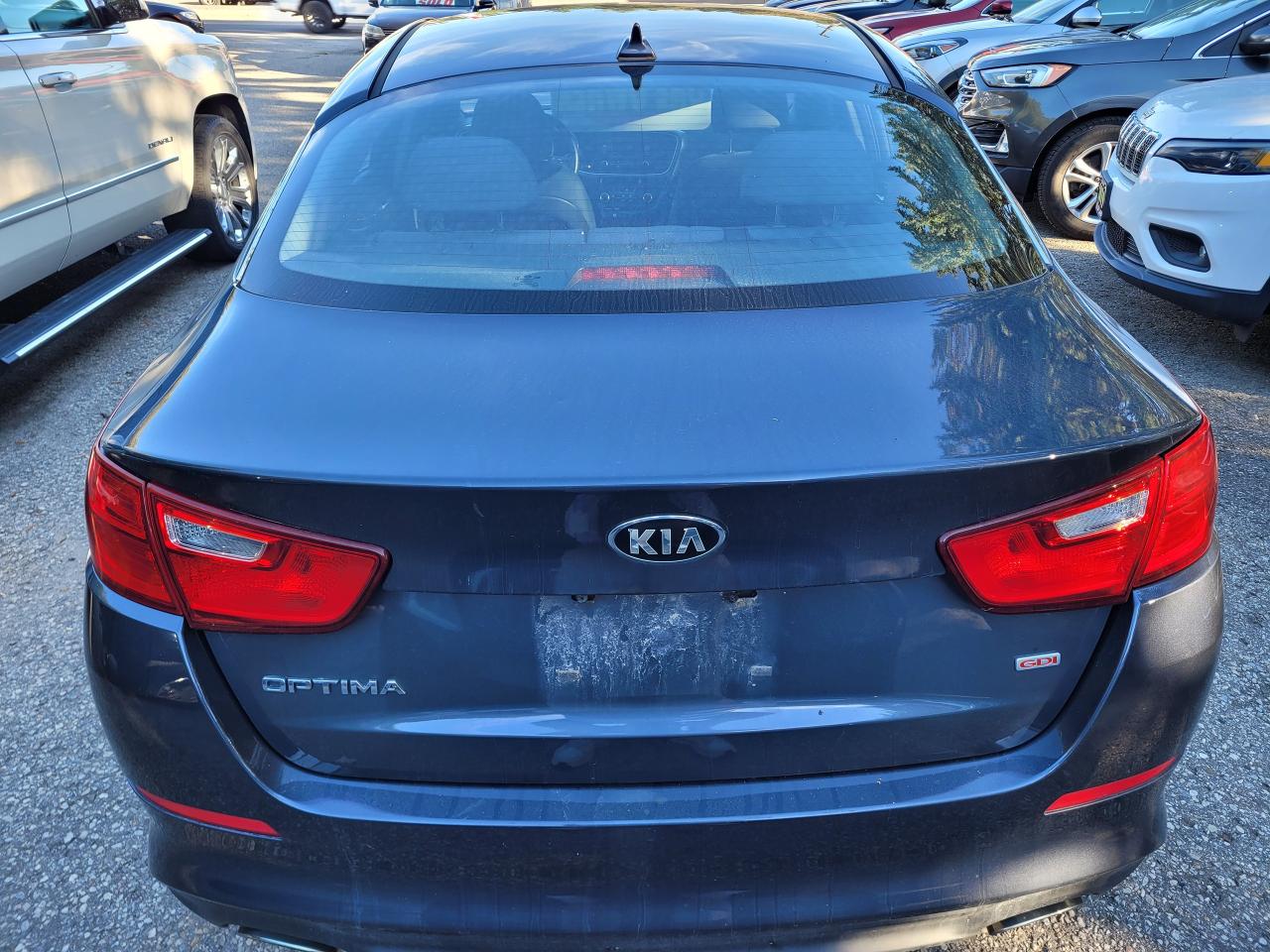 2015 Kia Optima 4dr Sdn Auto LX *1-Owner* Financing Trade-ins OK! Photo3