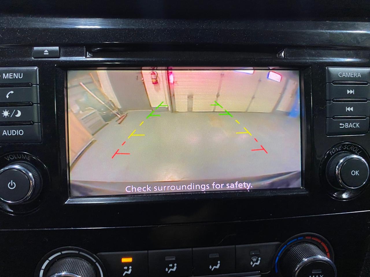 2018 Nissan Rogue SV - Photo #14