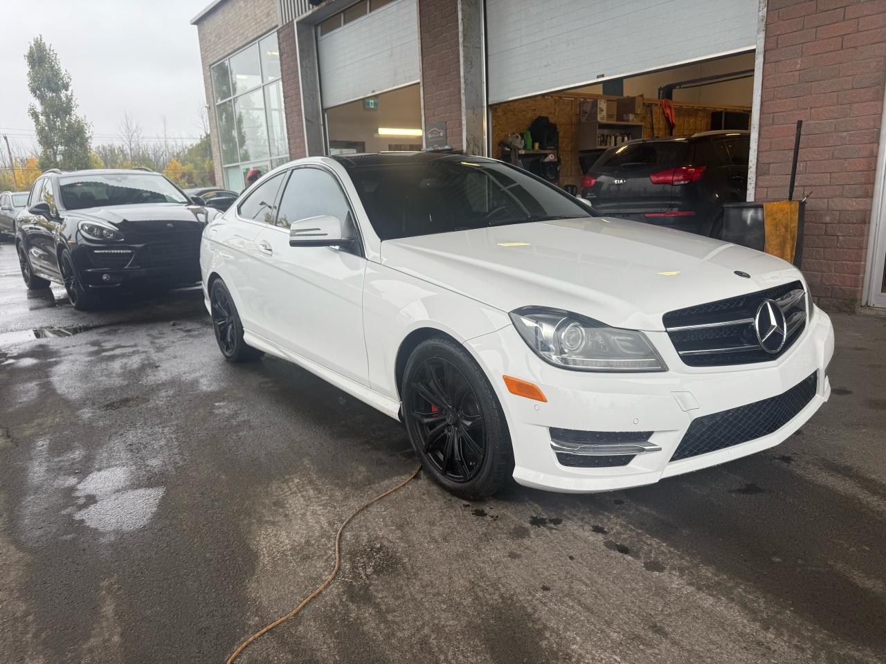 2015 Mercedes-Benz C-Class C 350 - Photo #4