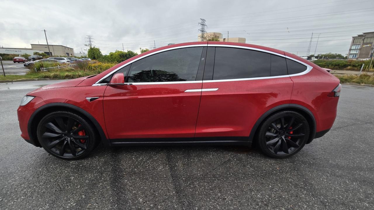 2018 Tesla Model X P100D - Photo #2