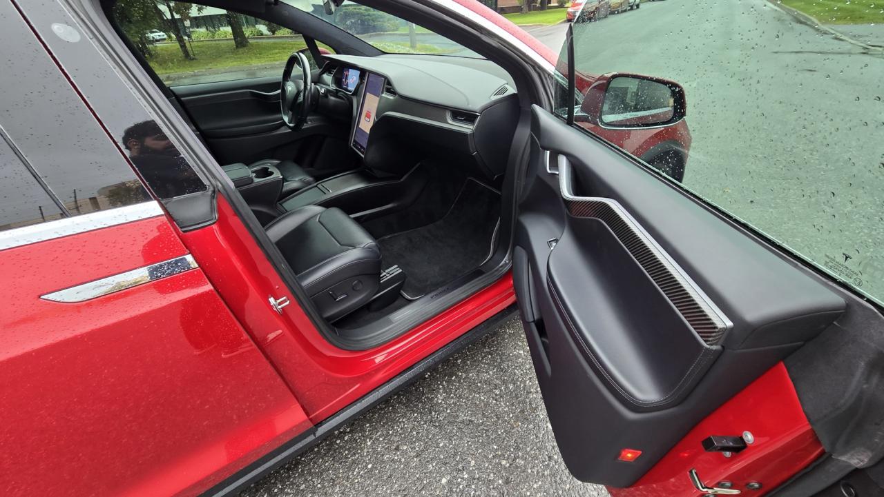 2018 Tesla Model X P100D - Photo #14