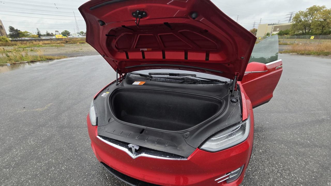 2018 Tesla Model X P100D - Photo #15