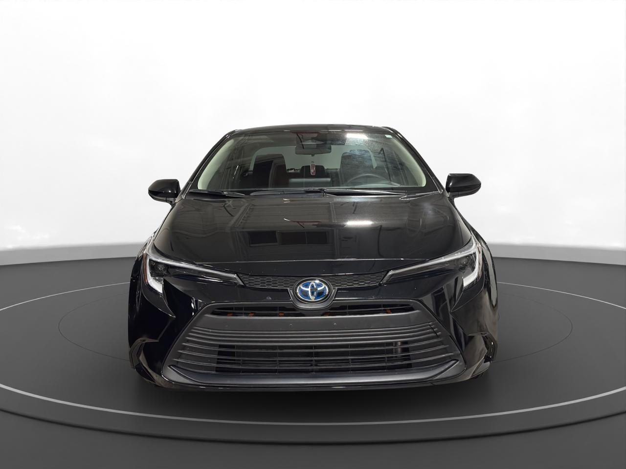 2025 Toyota Corolla Hybrid LE - Photo #2