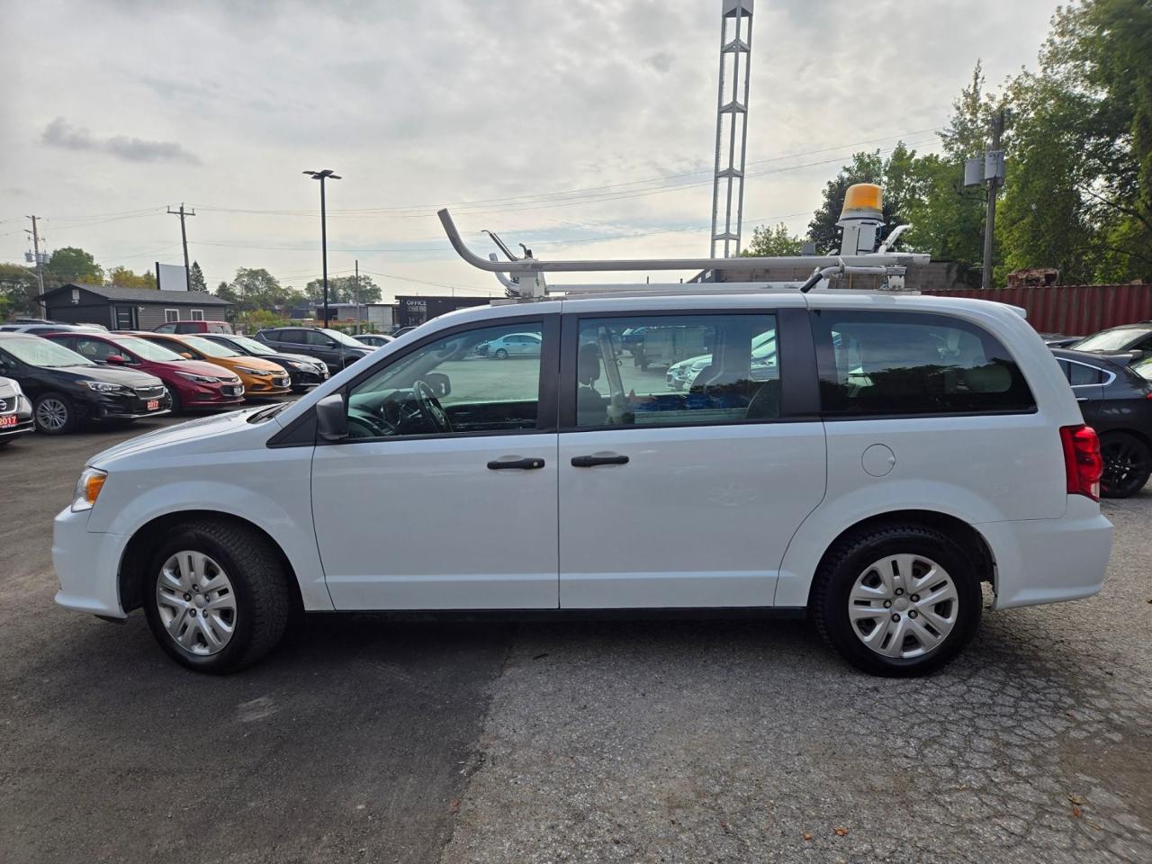 2019 Dodge Grand Caravan SE Plus Photo