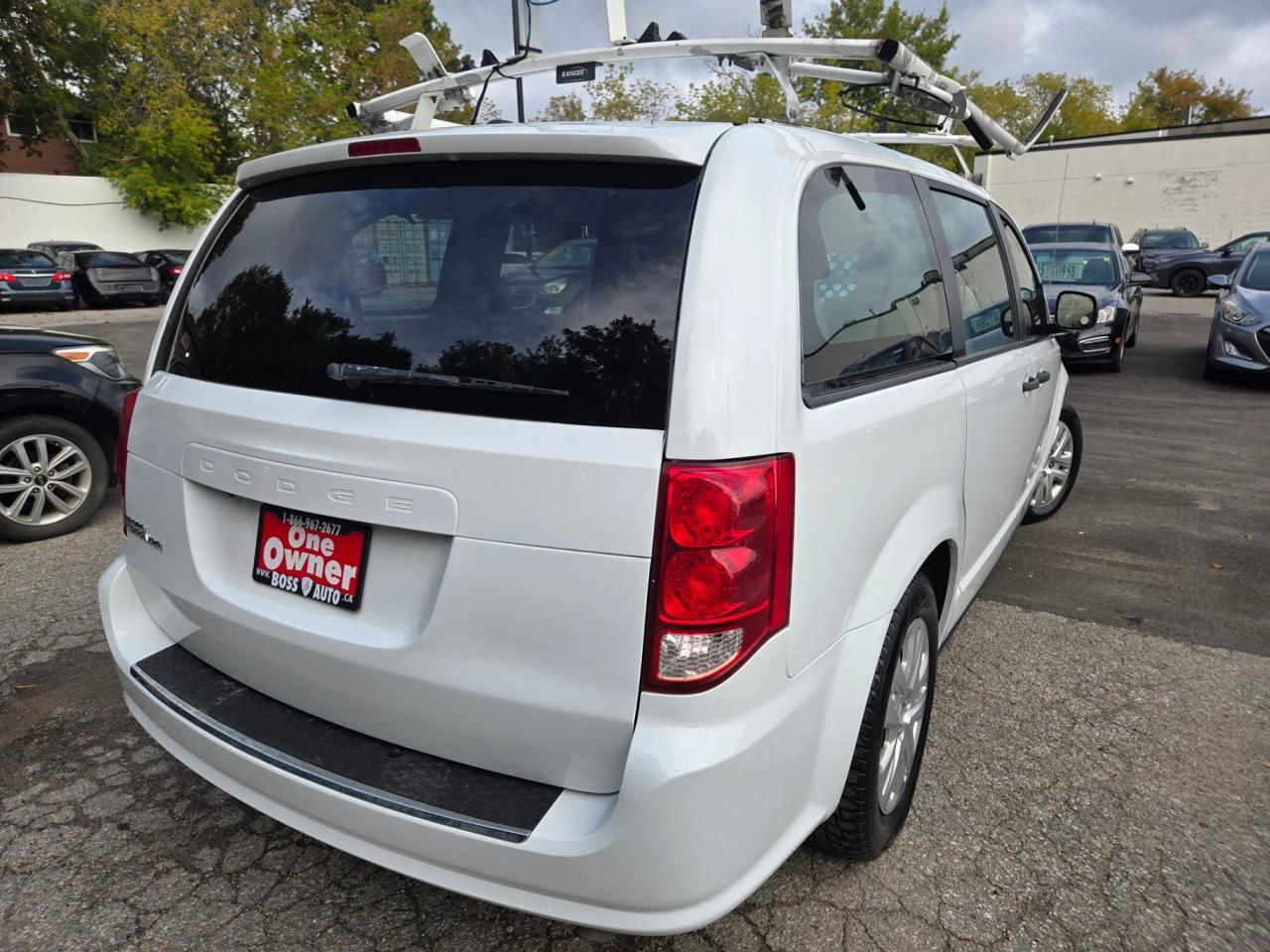 2019 Dodge Grand Caravan SE Plus Photo