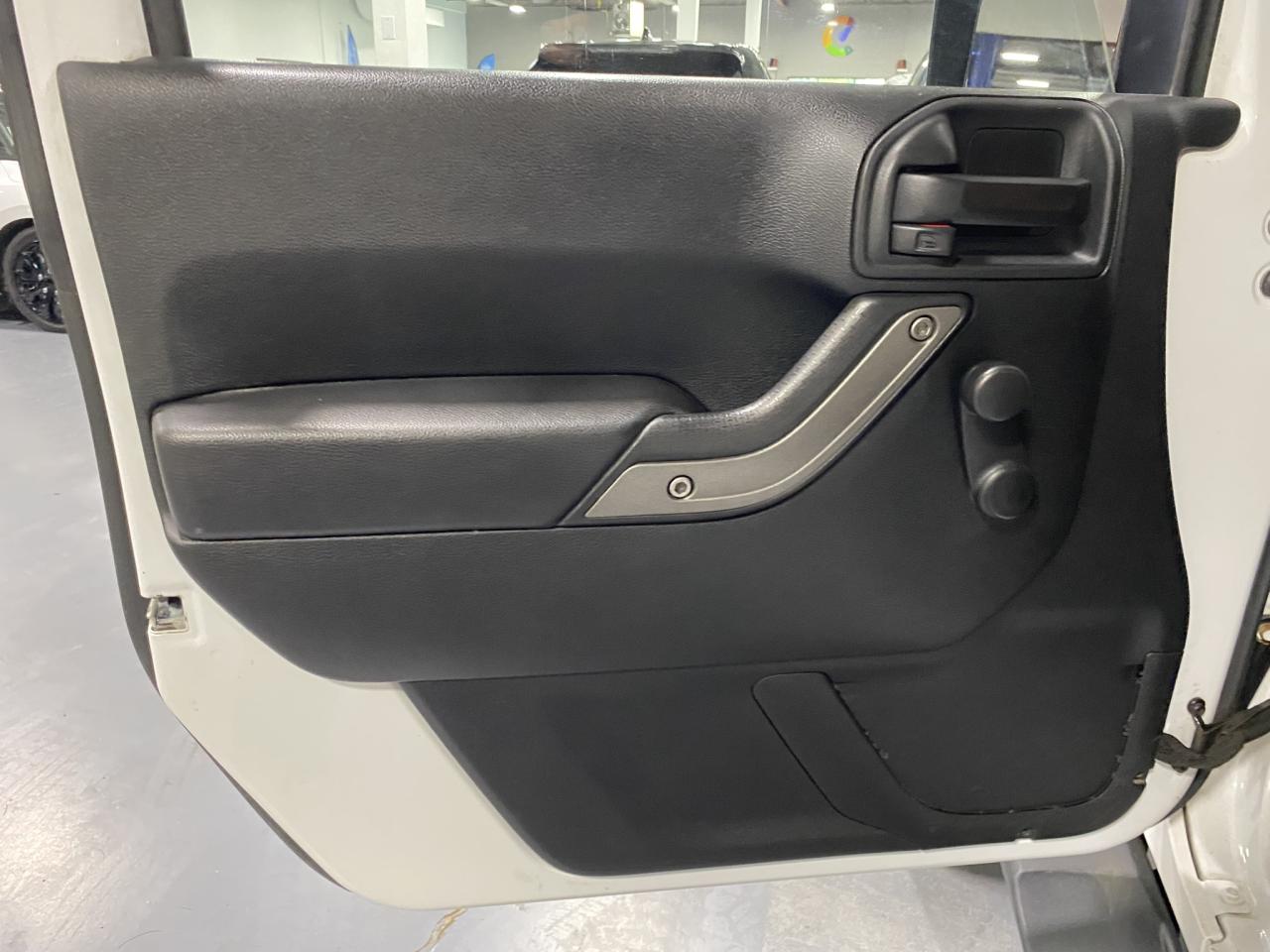 2017 Jeep Wrangler 4WD 2dr Sport Photo