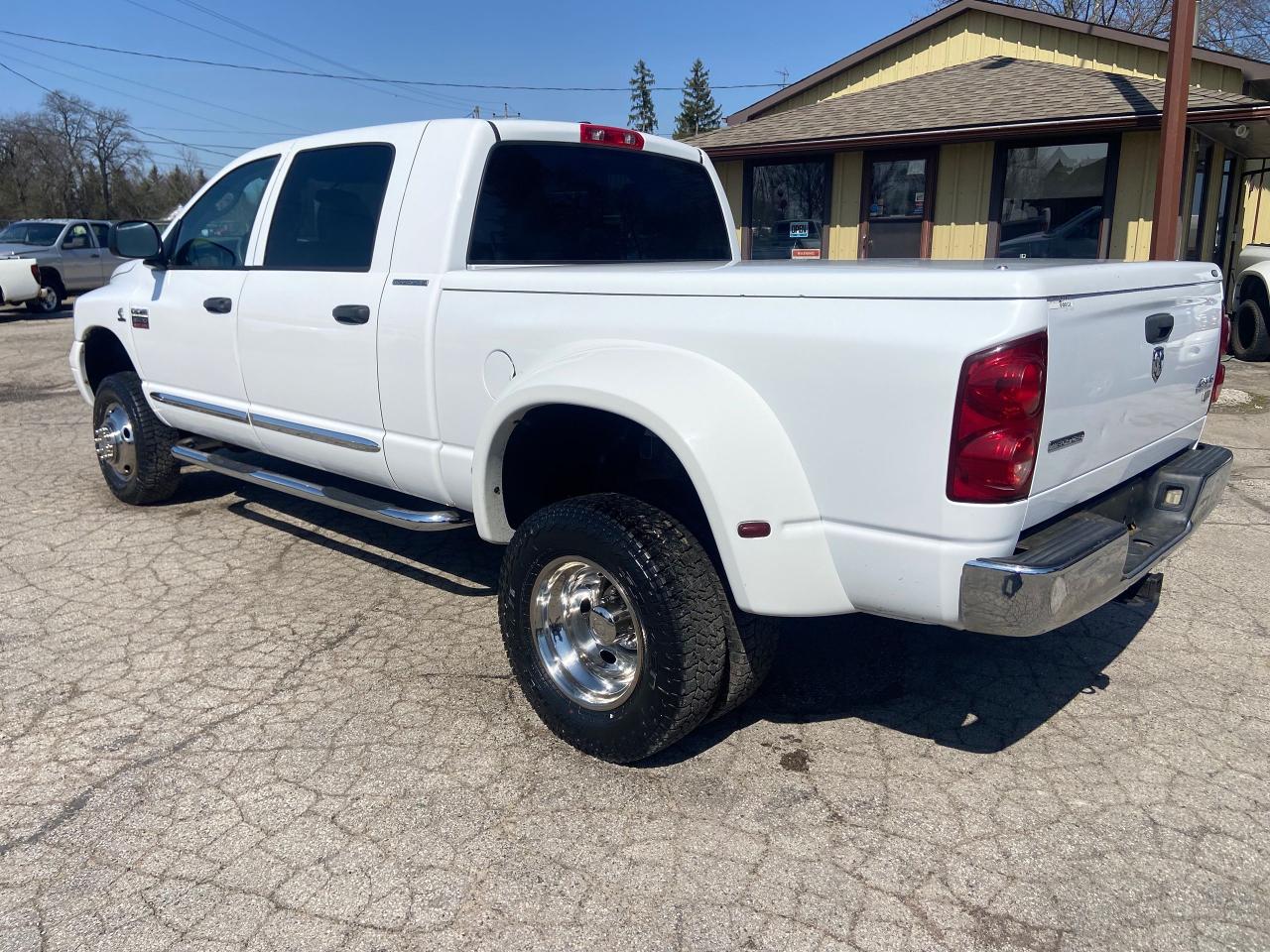2007 Dodge Ram 3500 Laramie - Photo #2