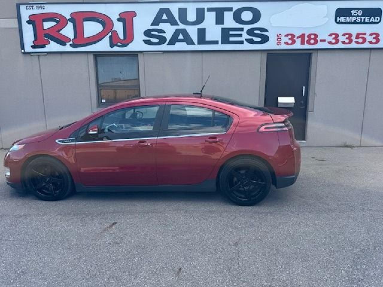 Used 2013 Chevrolet Volt Base for sale in Hamilton, ON