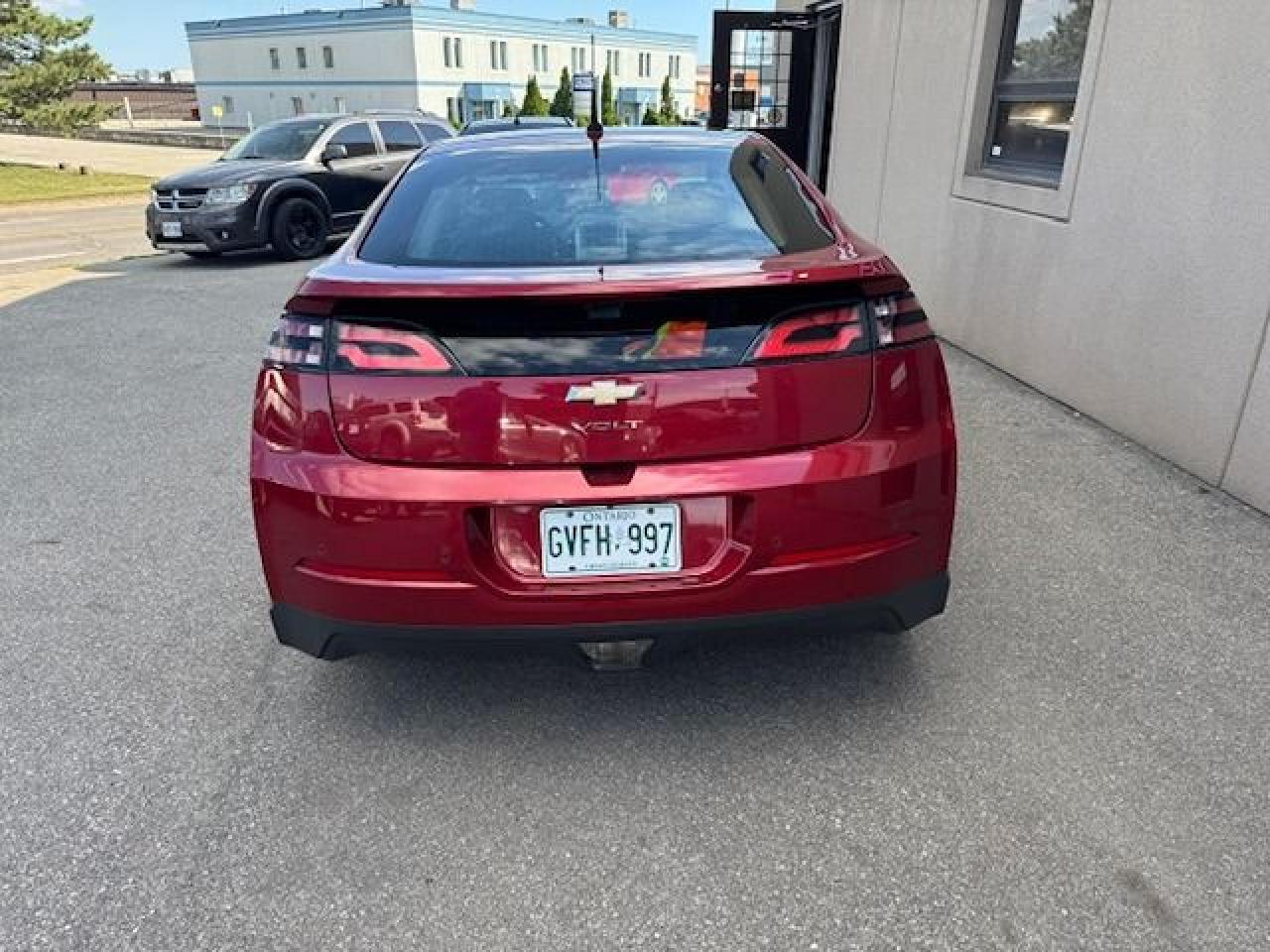 2013 Chevrolet Volt Base - Photo #5