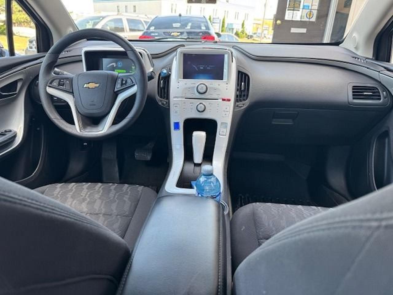 2013 Chevrolet Volt Base - Photo #9