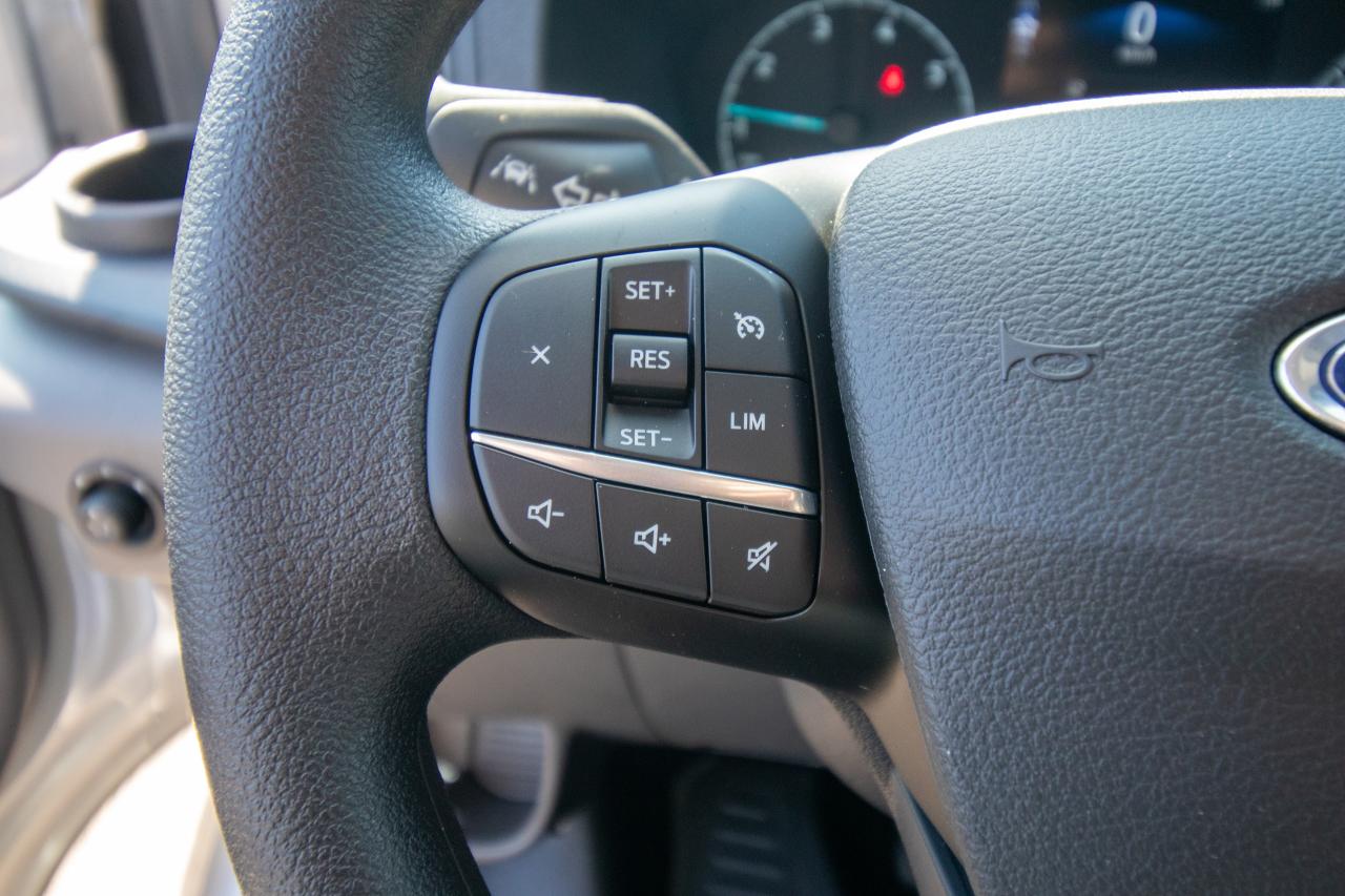 2024 Ford Transit Passenger Wagon T-350 148" MED ROOF XLT RWD Photo5