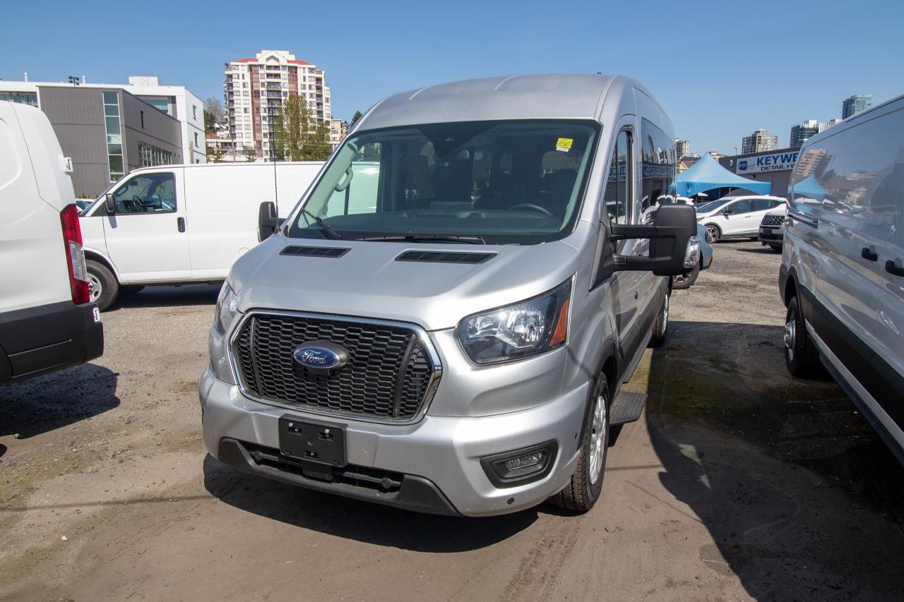 New 2024 Ford Transit Passenger Wagon T-350 148