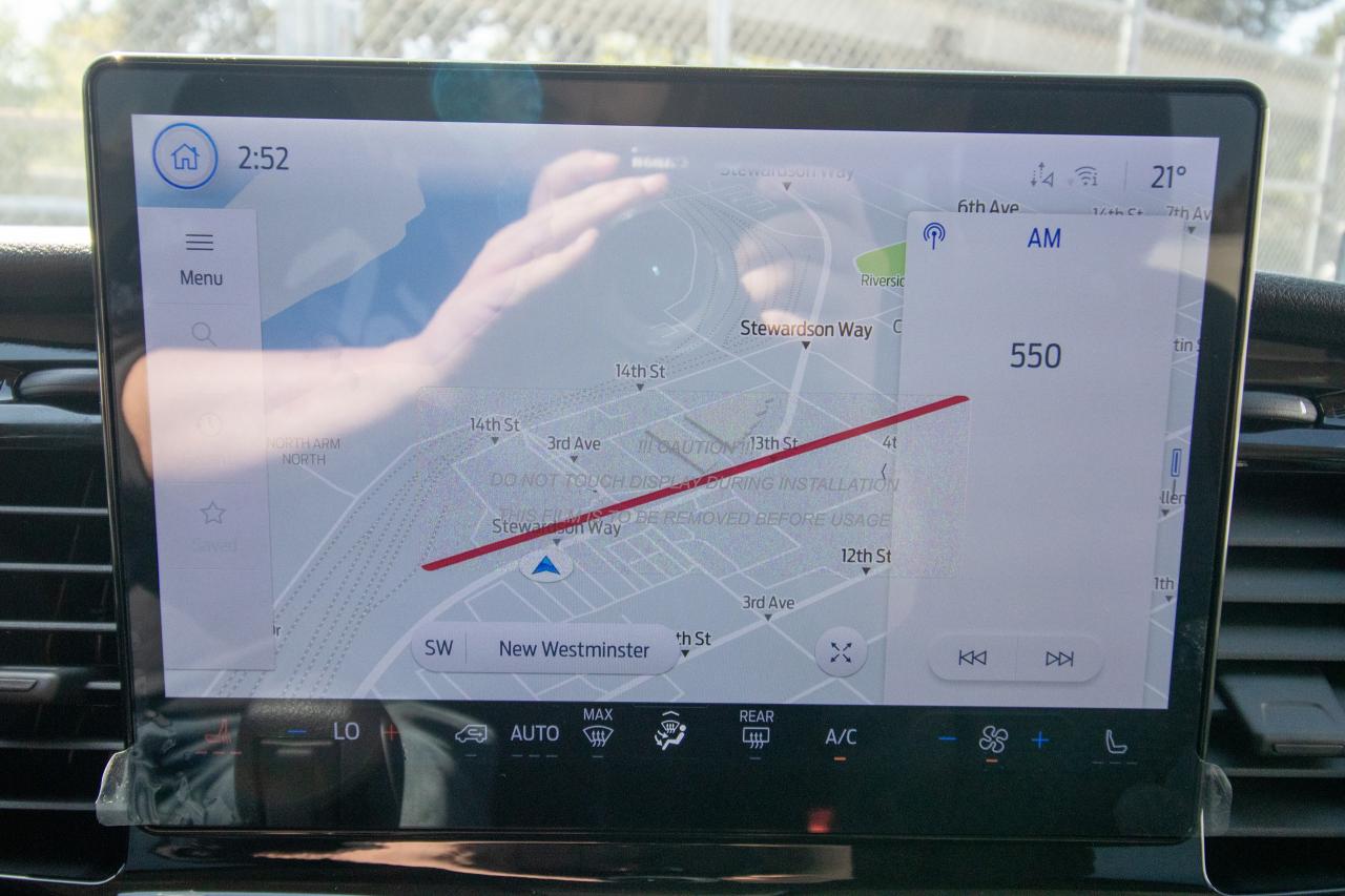 2024 Ford Transit Passenger Wagon T-350 148" MED ROOF XLT RWD Photo5