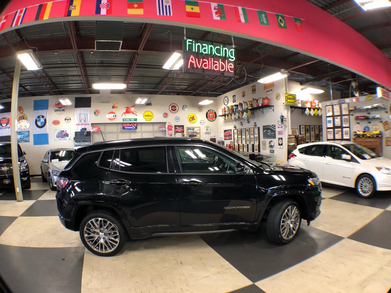 2022 Jeep Compass LIMITED 4WD LEATHER PAN/ROOF NAV B/SPOT CAMERA Photo3