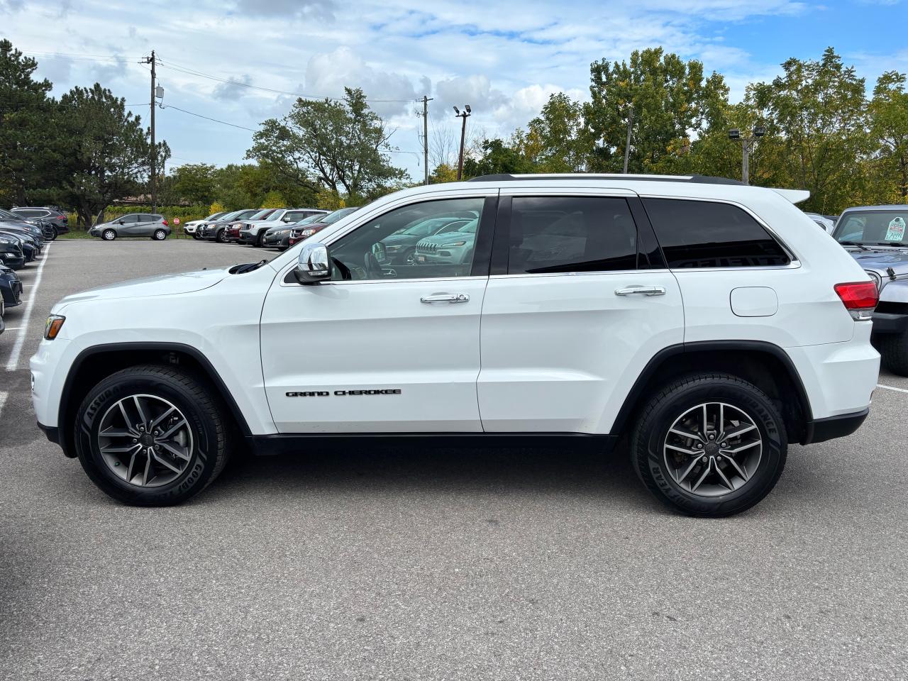 2019 Jeep Grand Cherokee Limited ** 4WD, CARPLAY, HTD/COOL LEATH ** Photo3