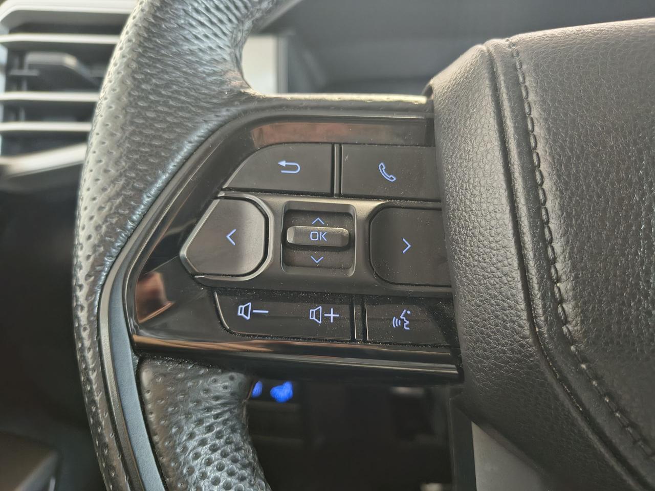 2024 Toyota Tundra SR5 Photo0