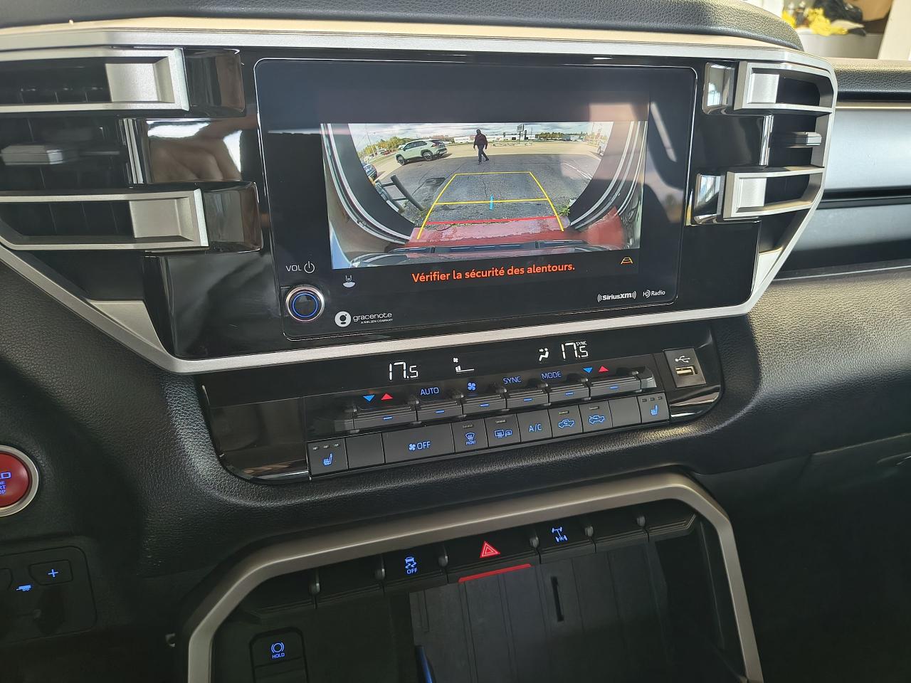 2024 Toyota Tundra SR5 Photo0
