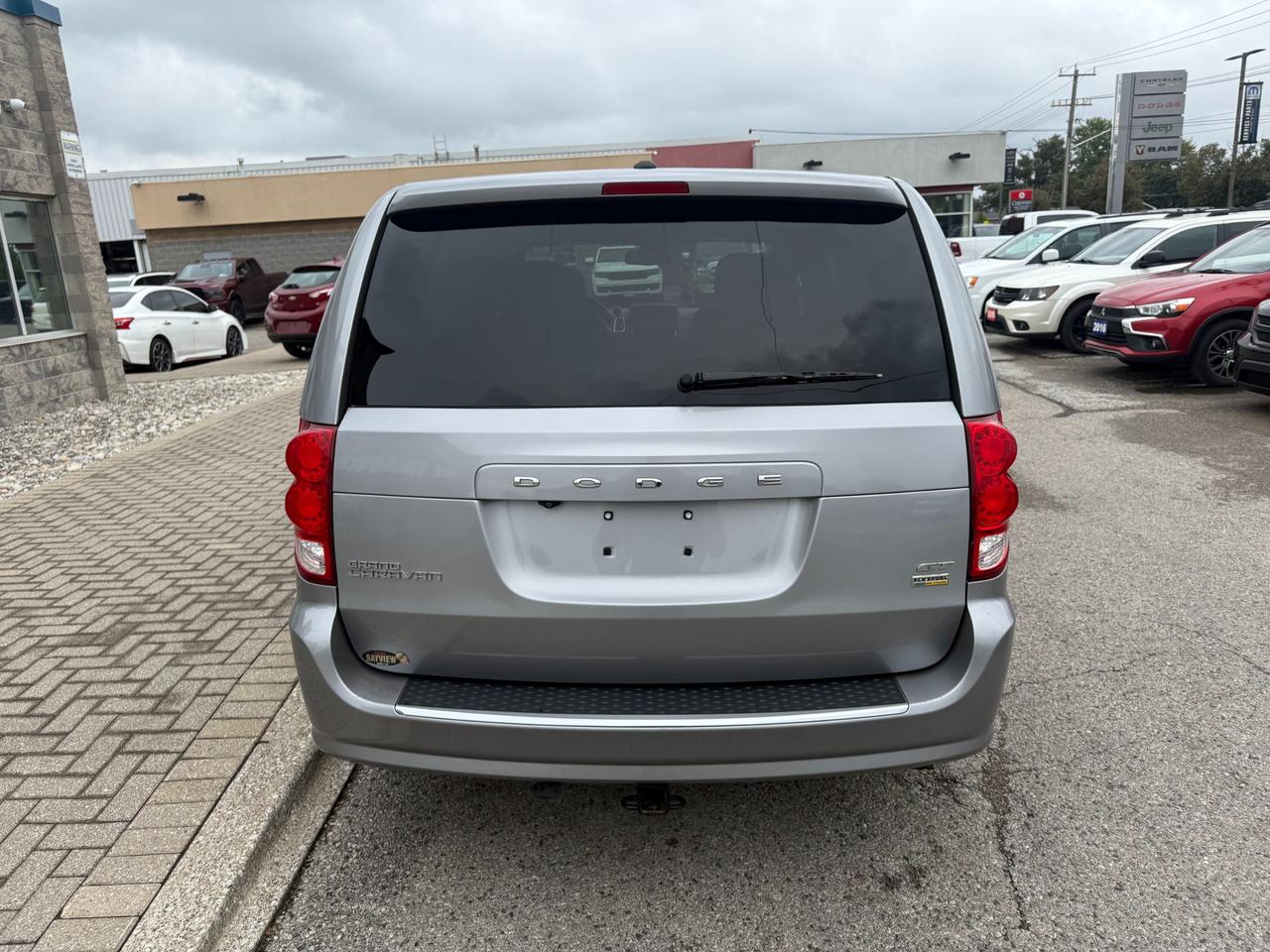 2019 Dodge Grand Caravan GT Full Stow N' Go! Photo