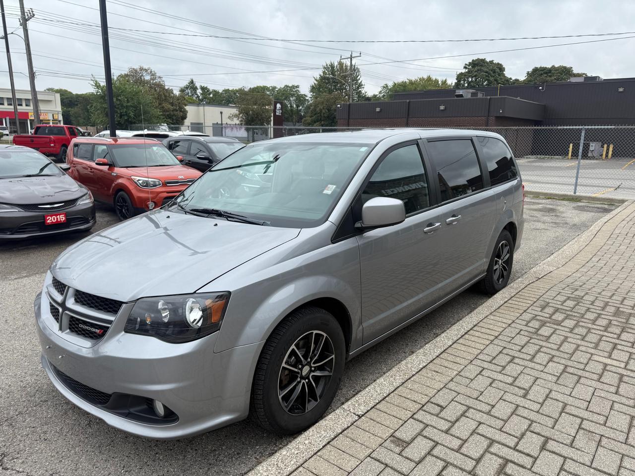 2019 Dodge Grand Caravan GT Full Stow N' Go! Photo