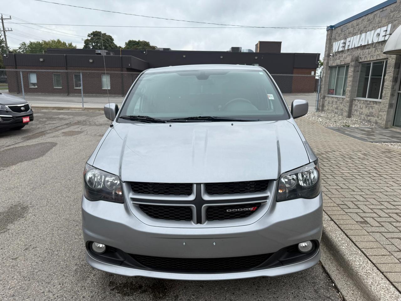 2019 Dodge Grand Caravan GT Full Stow N' Go! Photo