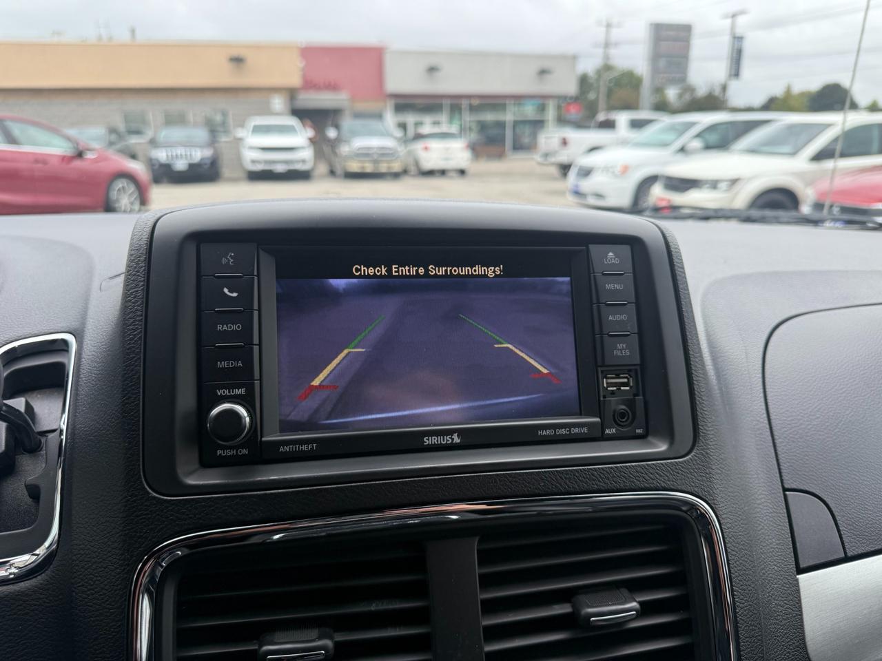 2019 Dodge Grand Caravan GT Full Stow N' Go! Photo