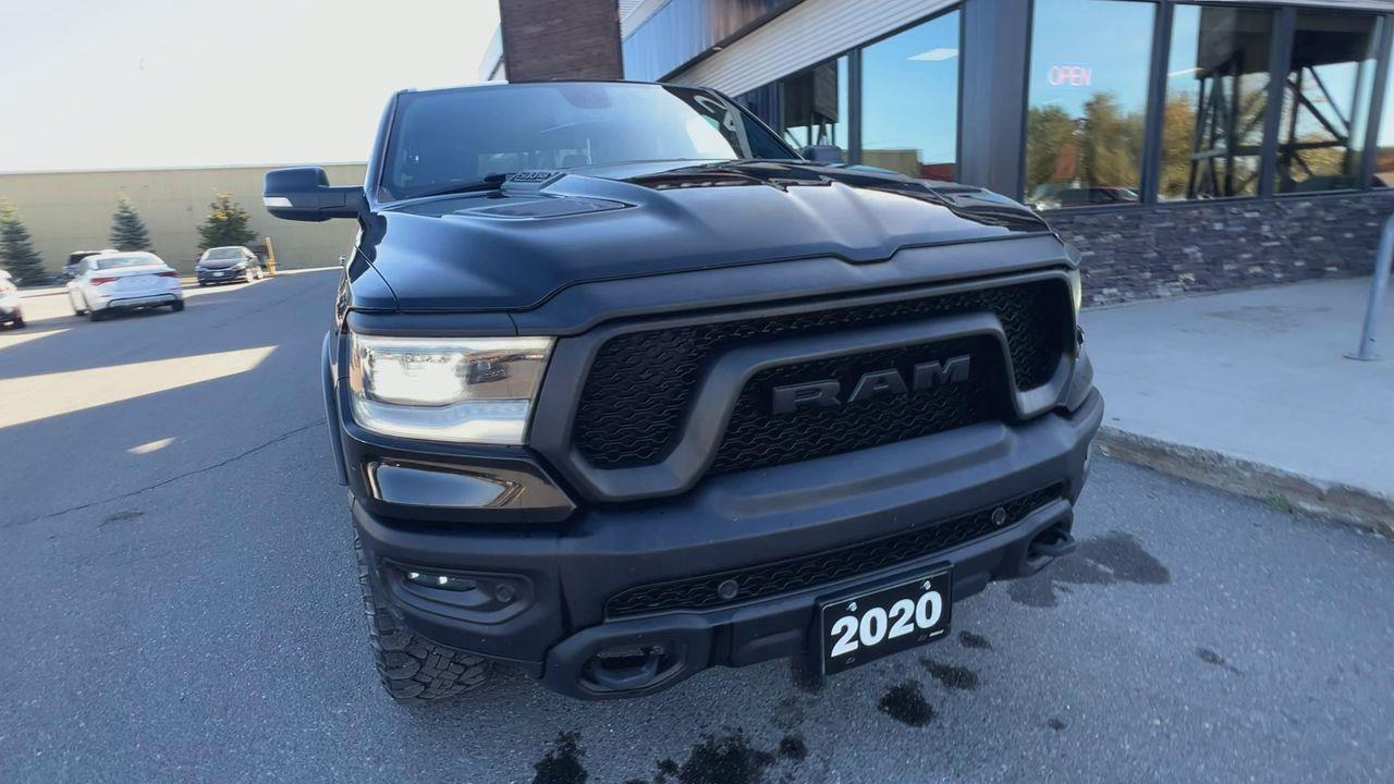2020 RAM 1500 Rebel 4X4, LEATHER SEATS, SIRIUS XM, NAV, BACK UP CAM!! Photo2