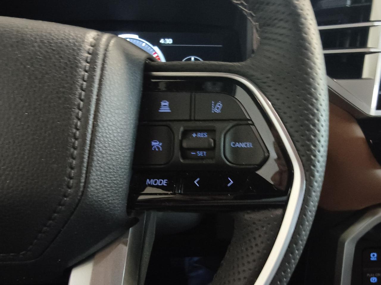 2024 Toyota Tundra Platinum Photo0