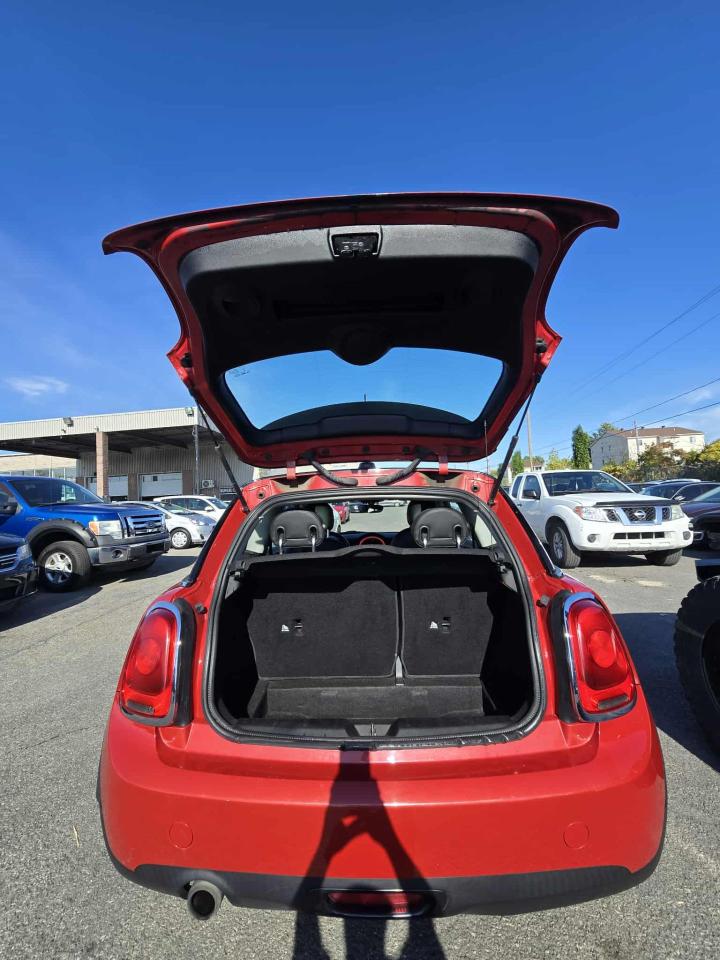 2014 MINI Cooper  - Photo #6