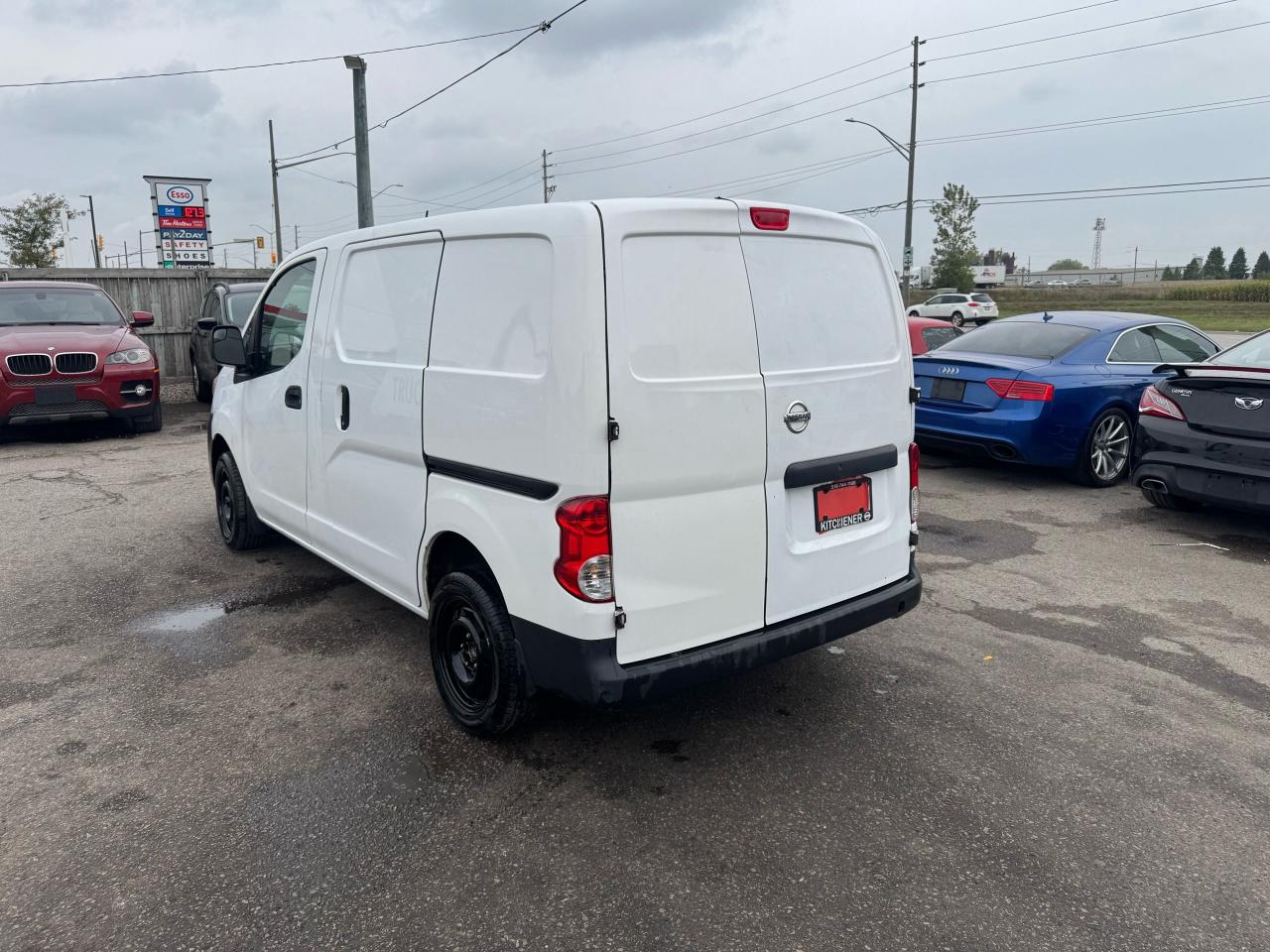 2018 Nissan NV200 S, RUNS AND DRIVES GREAT, AS IS - Photo #3