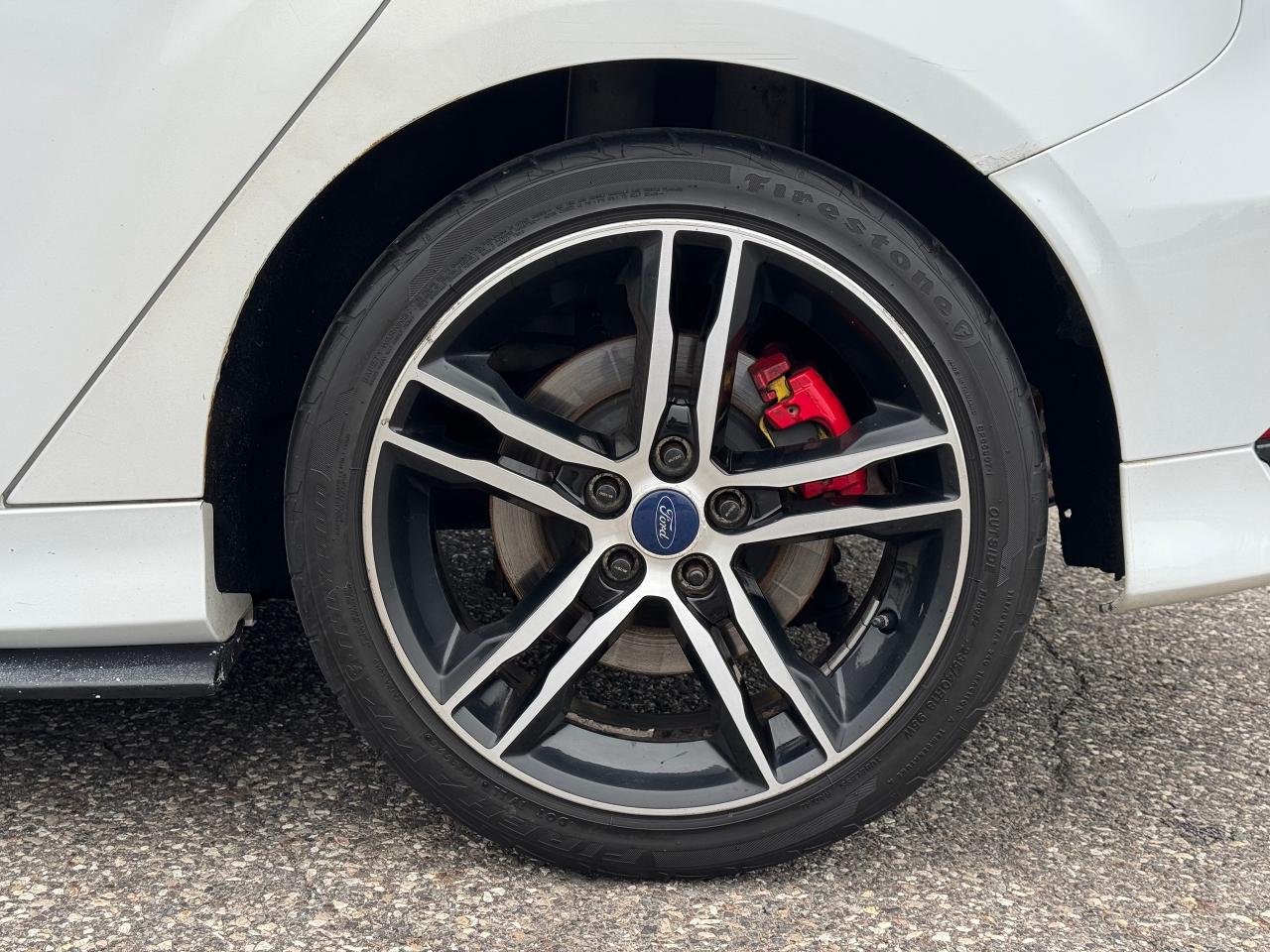 2018 Ford Focus ST **TASTEFULLY MODIFIED** - Photo #17