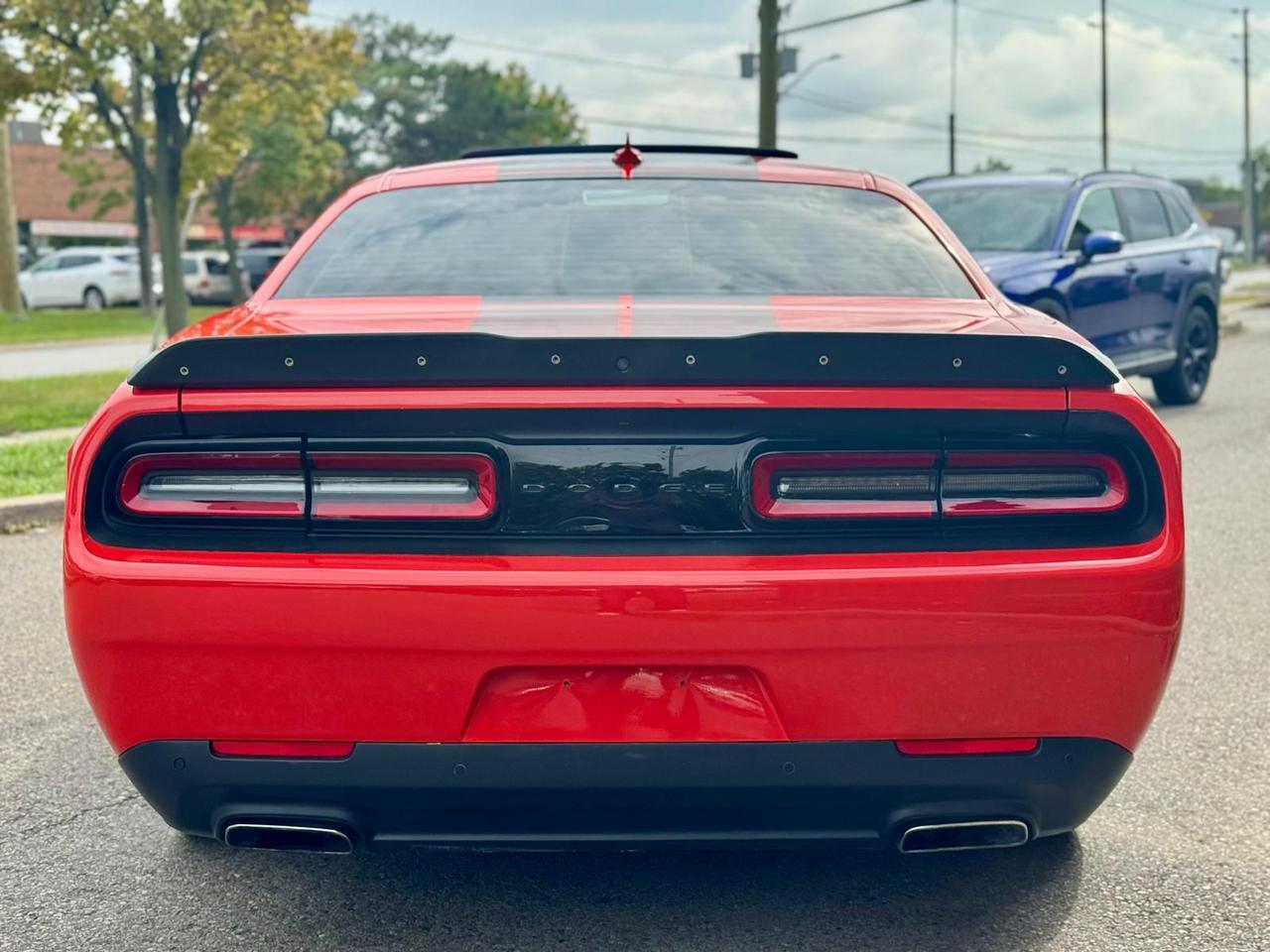 2018 Dodge Challenger SXT Plus - Photo #6