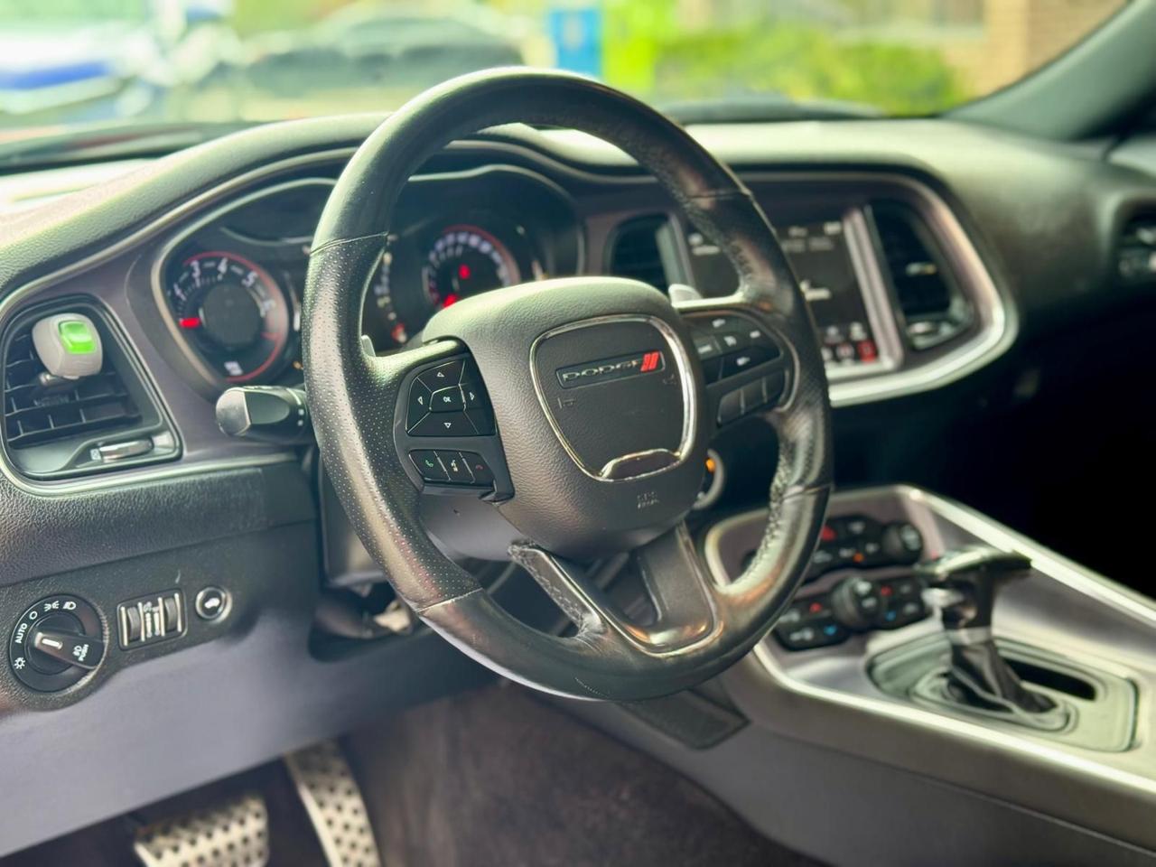 2018 Dodge Challenger SXT Plus Photo