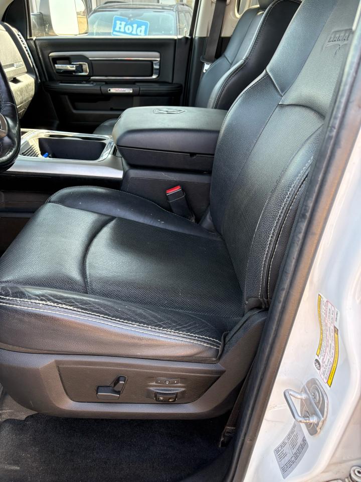 2017 RAM 2500 4WD CREW CAB 149" LARAMIE - Photo #12