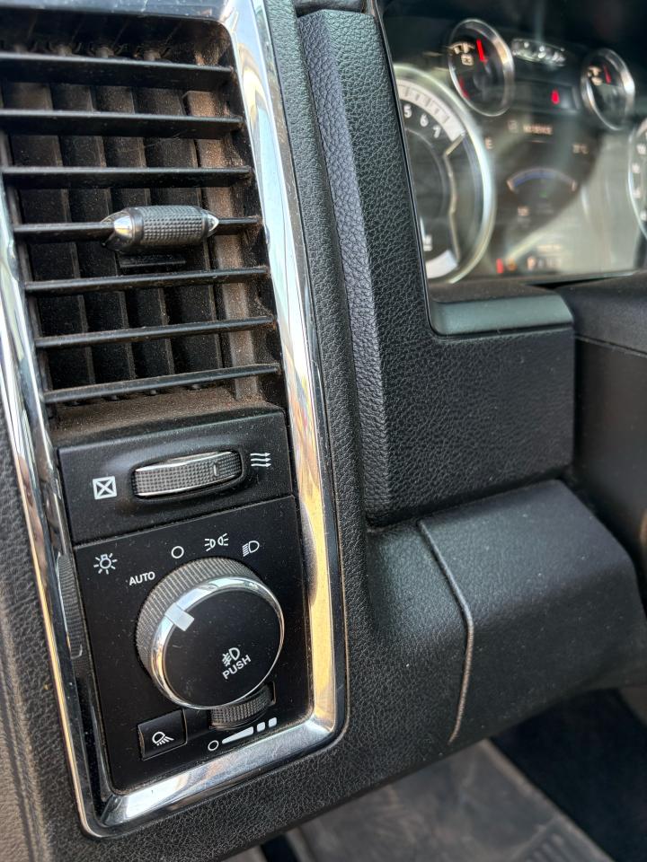 2017 RAM 2500 4WD CREW CAB 149" LARAMIE - Photo #18