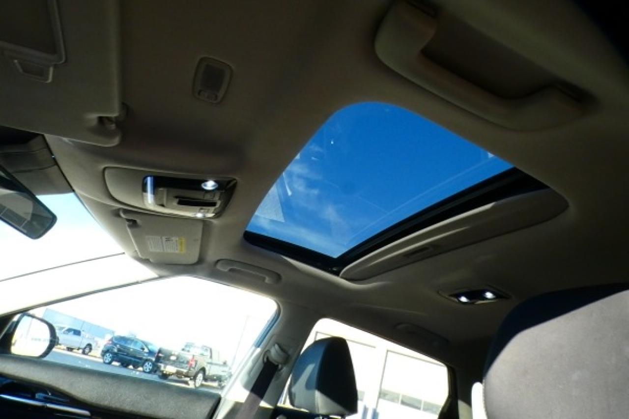 2024 Kia Seltos EX AWD w/Htd Leather, S/R, BUC - Photo #17