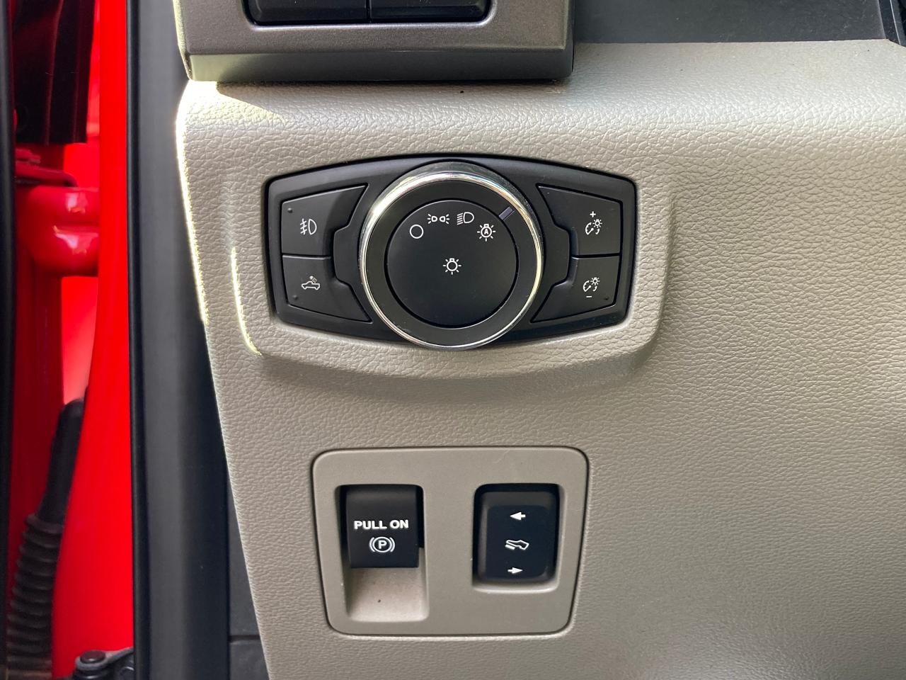 2018 Ford F-150 XLT - 6.5' BOX - Photo #18